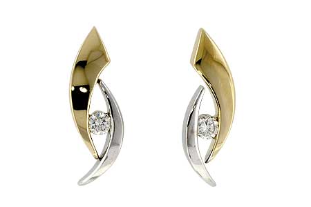 B036-63308: EARRINGS .14 TW