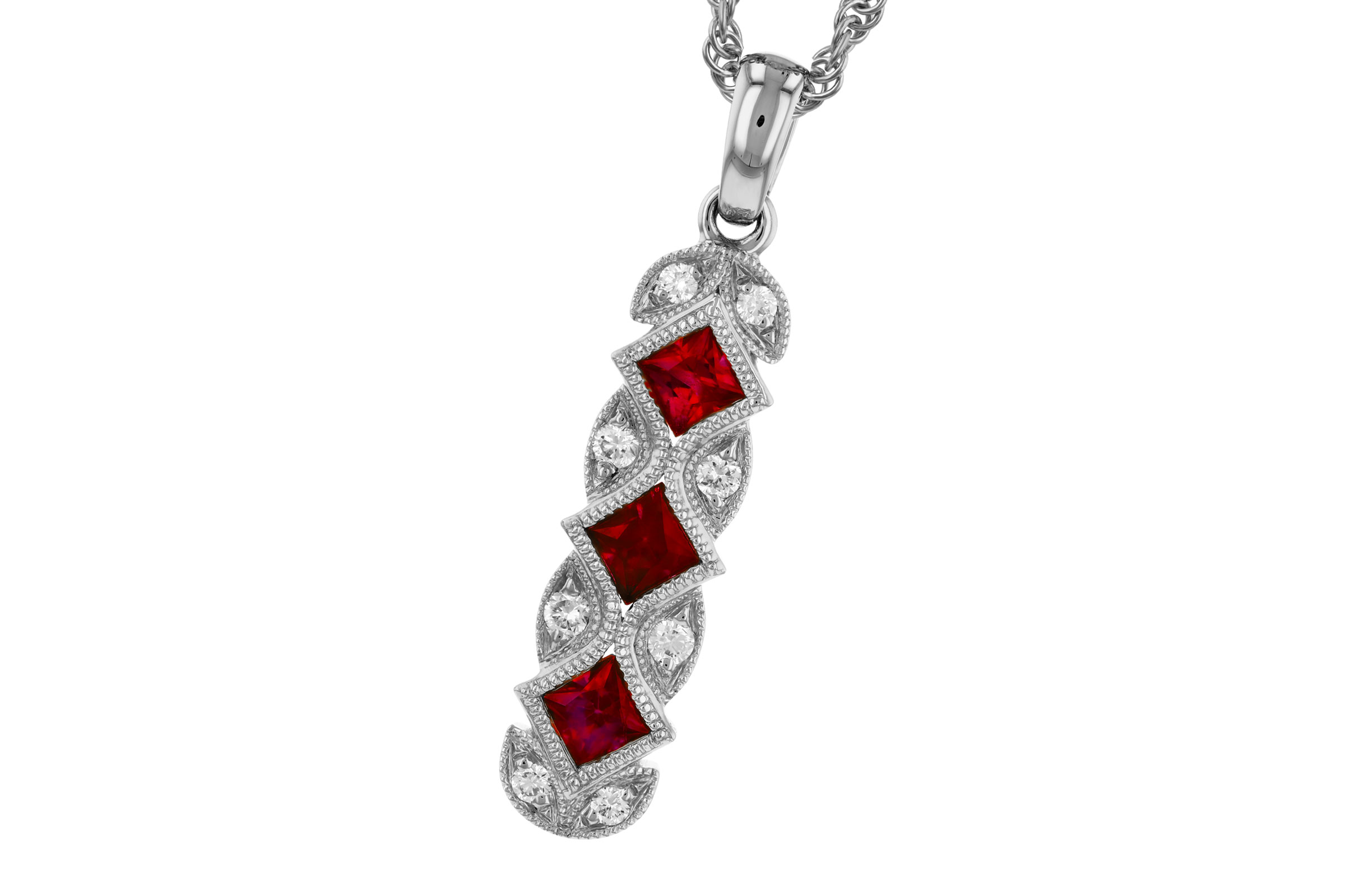 C312-01498: NECKLACE .55 TW RUBY .64 TGW