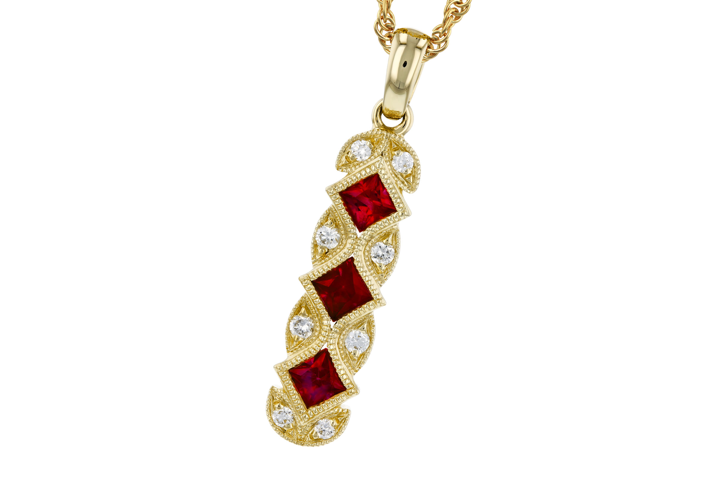 C312-01498: NECKLACE .55 TW RUBY .64 TGW