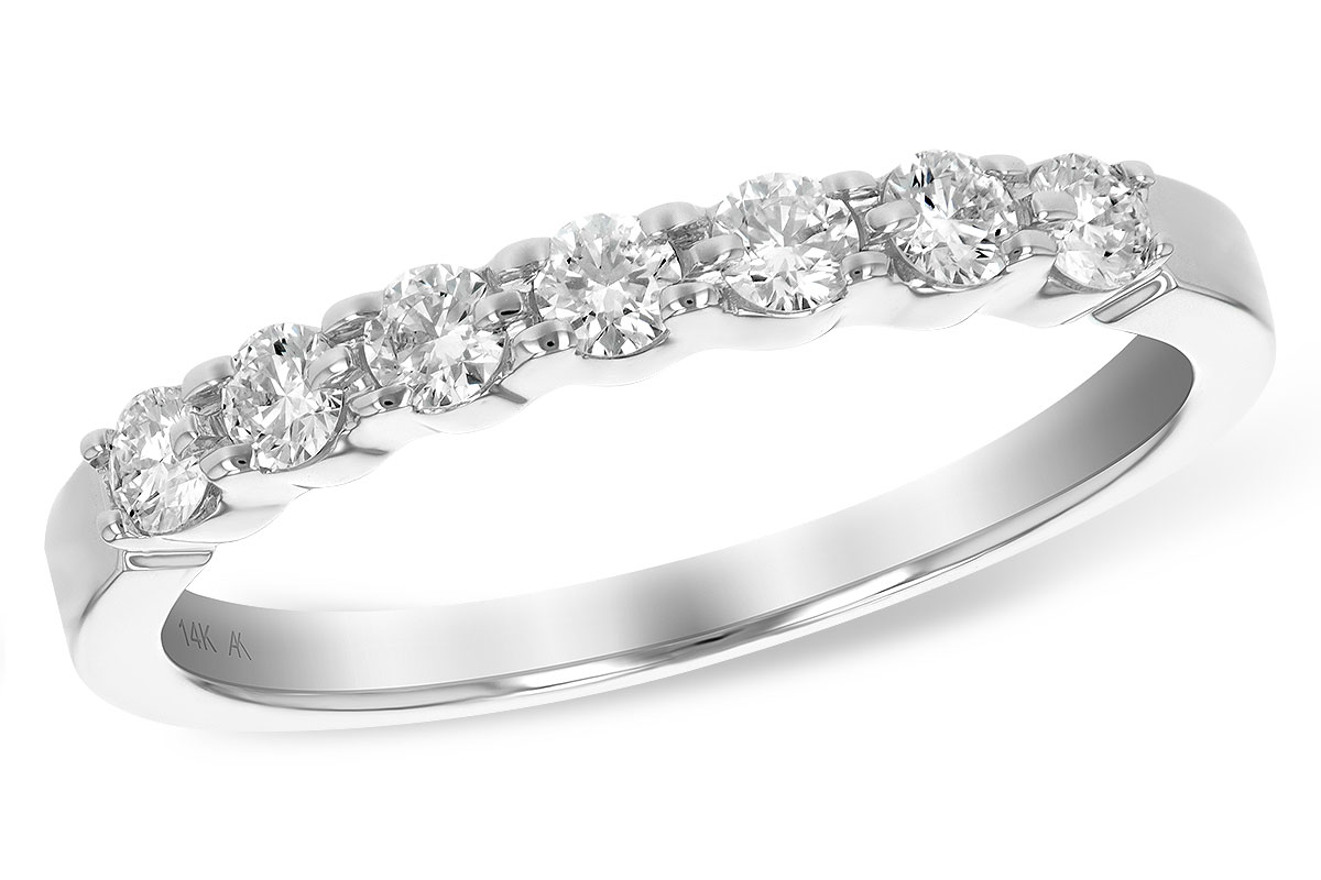 D220-23280: LDS DIA WED RG .33 TW (7 STONES)