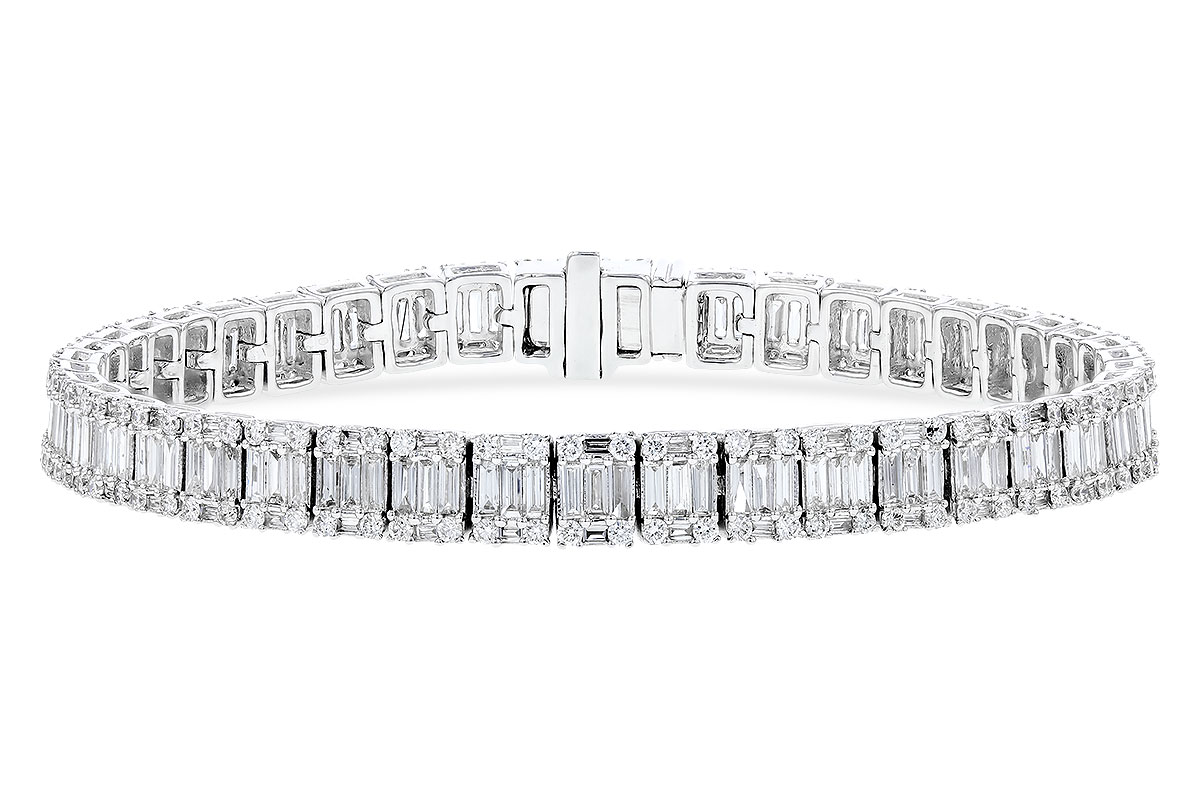D310-20607: BRACELET 2.72 TW BAGUETTES 4.10 TW