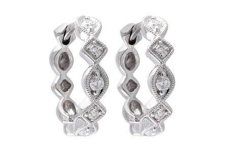 E037-46007: EARRINGS .22 TW