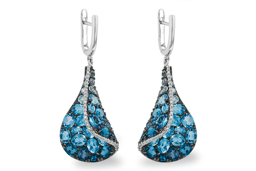 E223-86935: EARR 6.86 BLUE TOPAZ 7.05 TGW