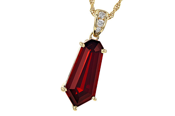 K226-62371: NECK 3.44 GARNET 3.50 TGW