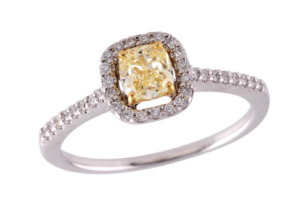 K309-27852: LDR .77 FANCY LGT YELL DIA .95 TW (GIA1279297180)