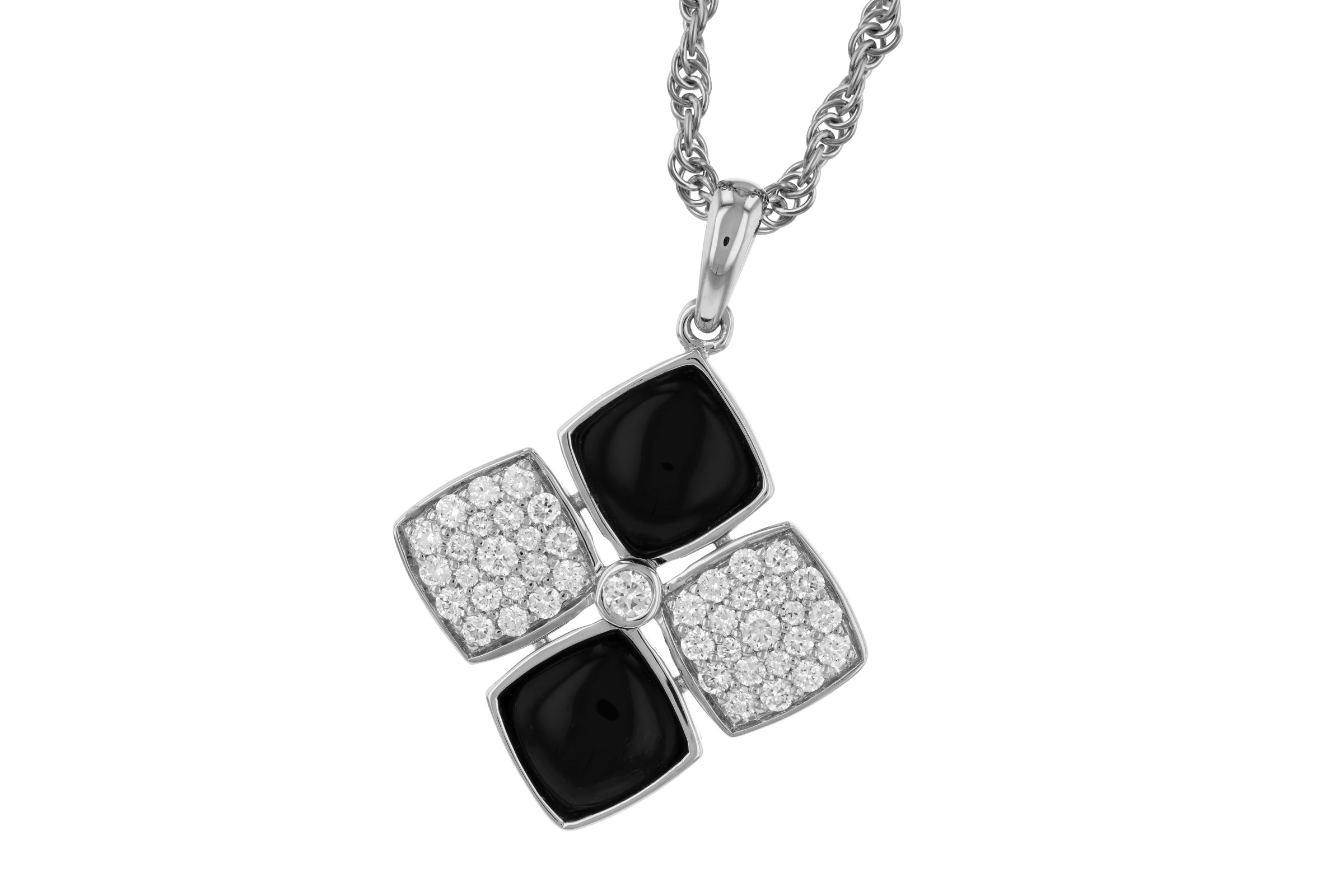 K312-01534: NECKLACE 1.23 TW ONYX 1.50 TGW