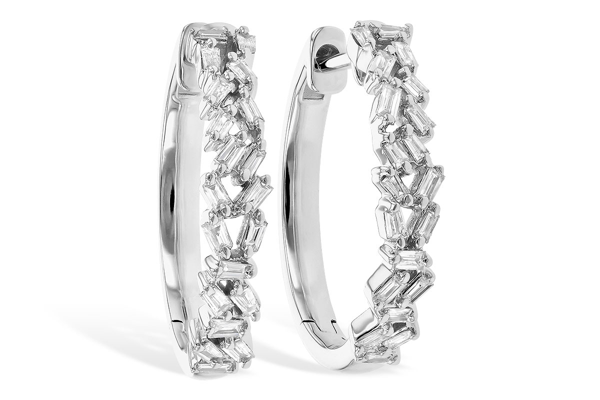 M309-30616: EARR .26 TW BAGUETTES